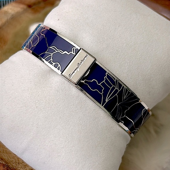 🖤RARE💕Tommy Bahama bangle - Picture 1 of 17